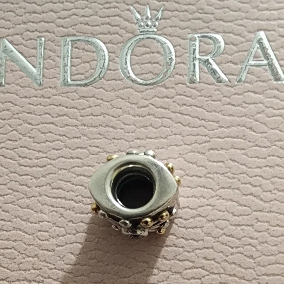 PANDORA Desert Star 2-Tone Star Burst Charm - Picture 6 of 9